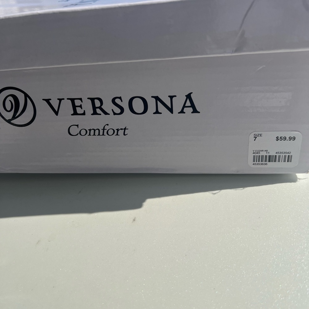 VERSONA COMFORT BOOTIES- LIKE NEW CONDITION - Picture 5 of 5